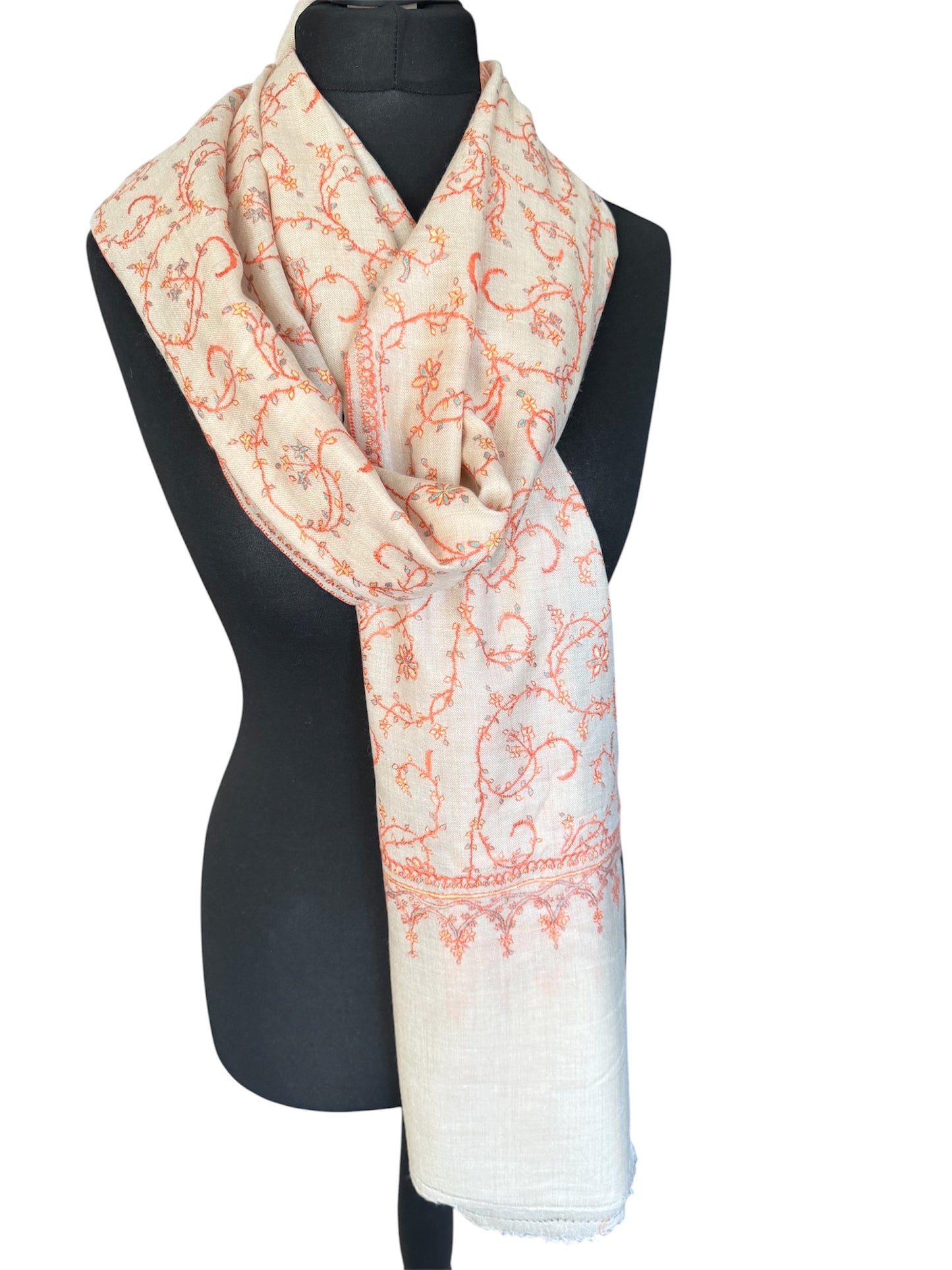 Ivory Pashmina Stole with Sozni Floral Vine Jaal