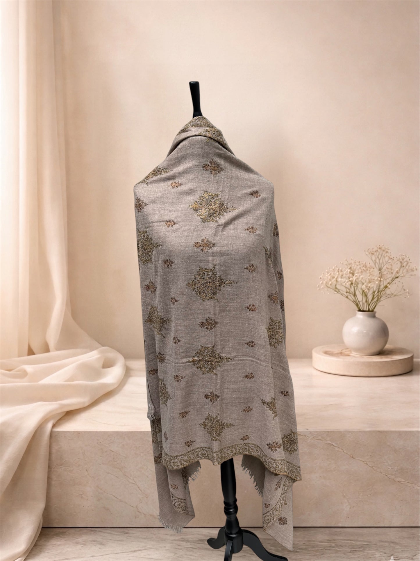 Natural Beige Pashmina Shawl with Sozni Tilla Embroidery and Star Motifs